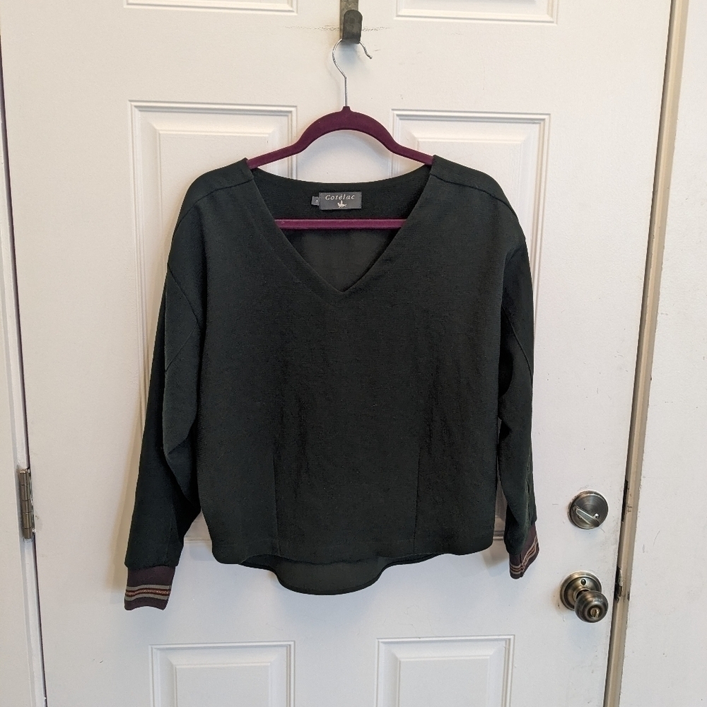 Cotelac Pullover Top With Detailed Cuffs